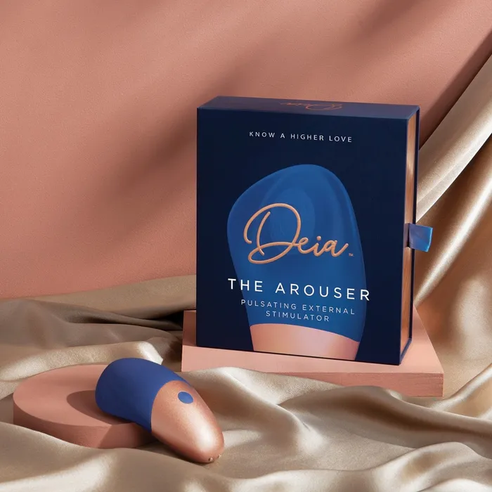 Deia The Arouser Pulsating External Stimulator Deia Female Sex Toys