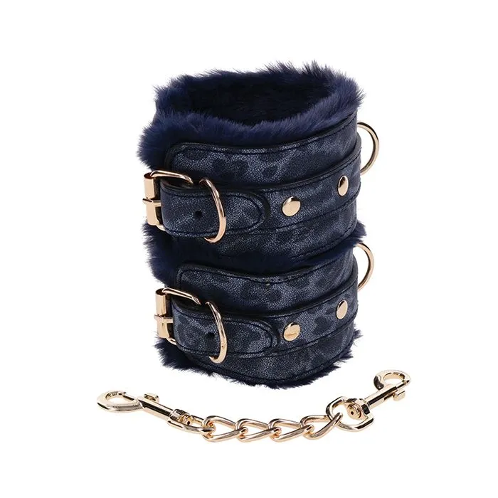 Vibrators Sportsheets Cougar Fur Handcuffs Vibrators Sportsheets Cougar Fur Handcuffs