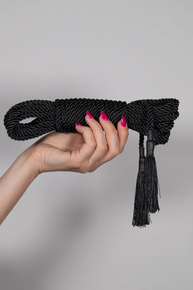 Pipedream Deluxe Silky Rope Black Posmo Anal