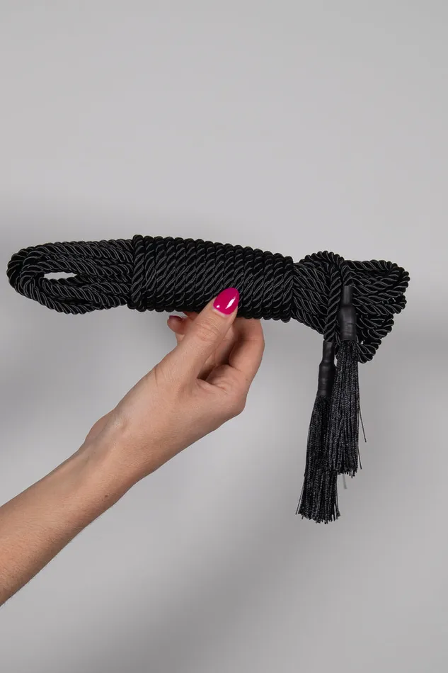Pipedream Deluxe Silky Rope Black Posmo Anal