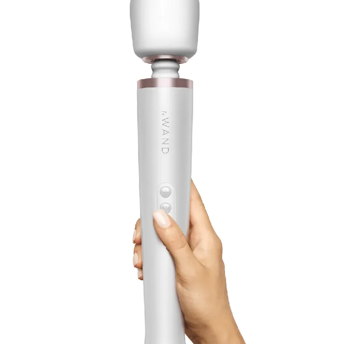 Le Wand Cordless Vibrating Massager White Le Wand Female Sex Toys