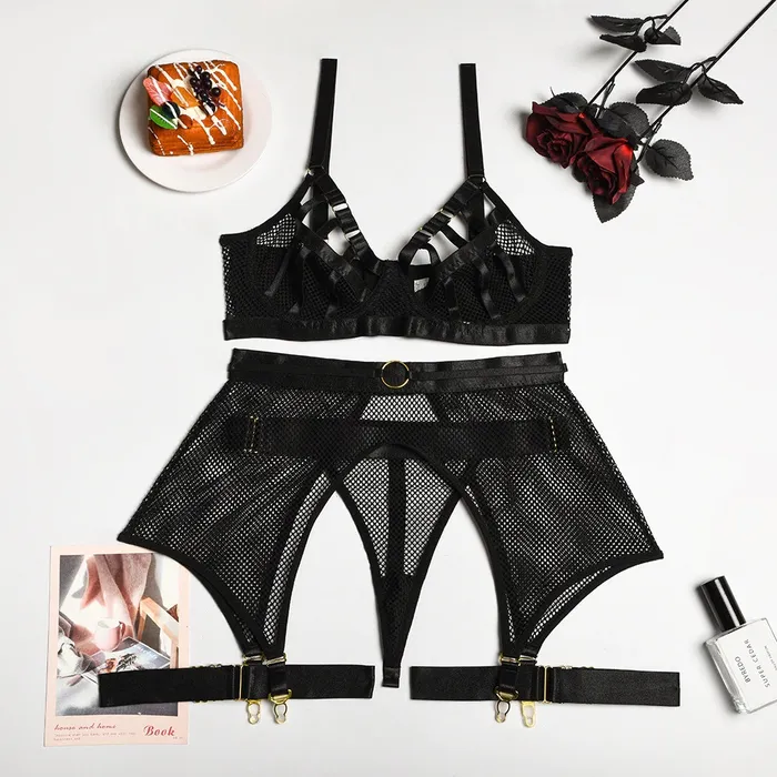 Female Sex Toys EVEs SECRETS Luxury Hollow Out Exotic Sets With Garters Sexy Hot Transparent Lingerie Erotic Female Set