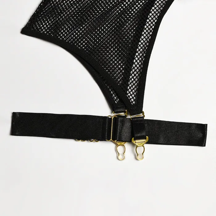 Female Sex Toys EVEs SECRETS Luxury Hollow Out Exotic Sets With Garters Sexy Hot Transparent Lingerie Erotic Female Set