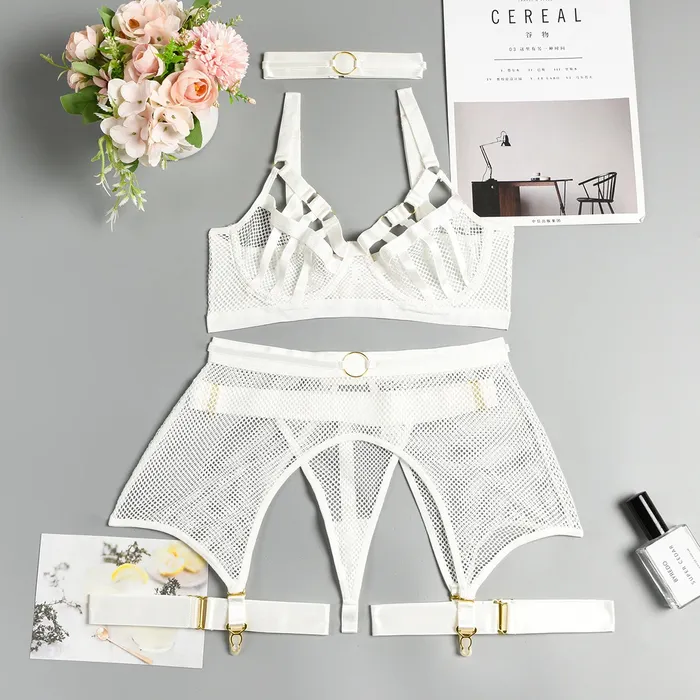 Female Sex Toys EVEs SECRETS Luxury Hollow Out Exotic Sets With Garters Sexy Hot Transparent Lingerie Erotic Female Set