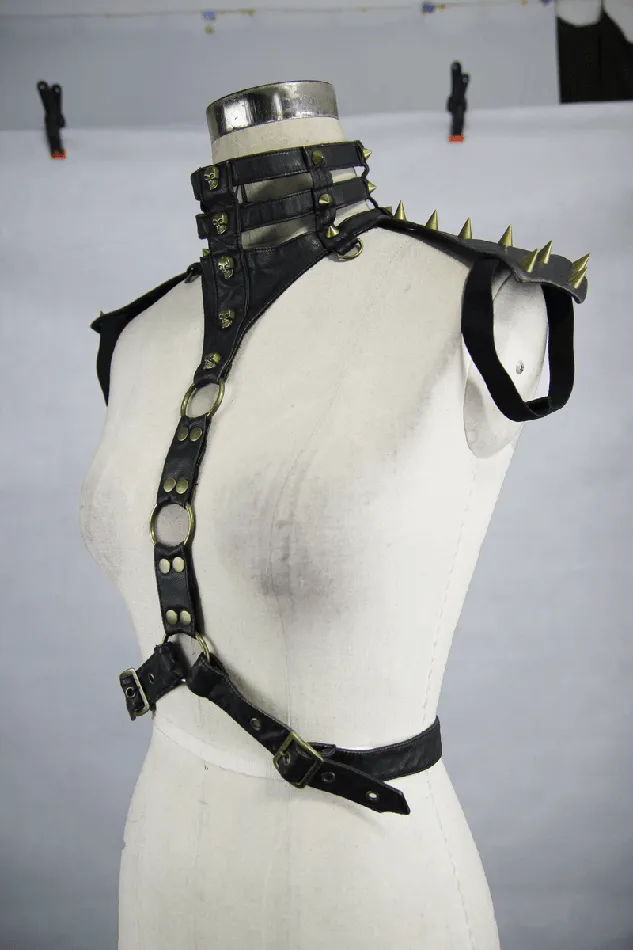 Female Sex Toys EVEs SECRETS Skull Spikes Harness HighCollar Leather Straps