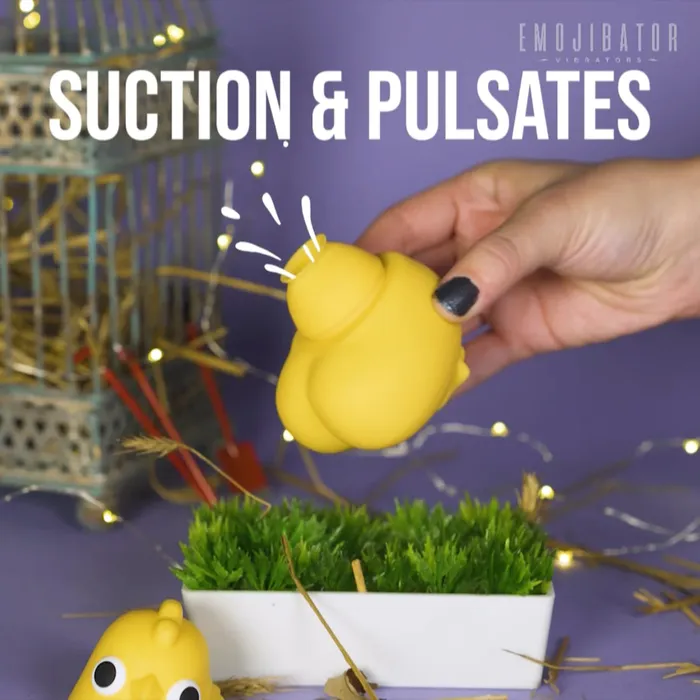 Pixelrise LLC Female Sex Toys Emojibator Chickie Emoji Vibrator Suction