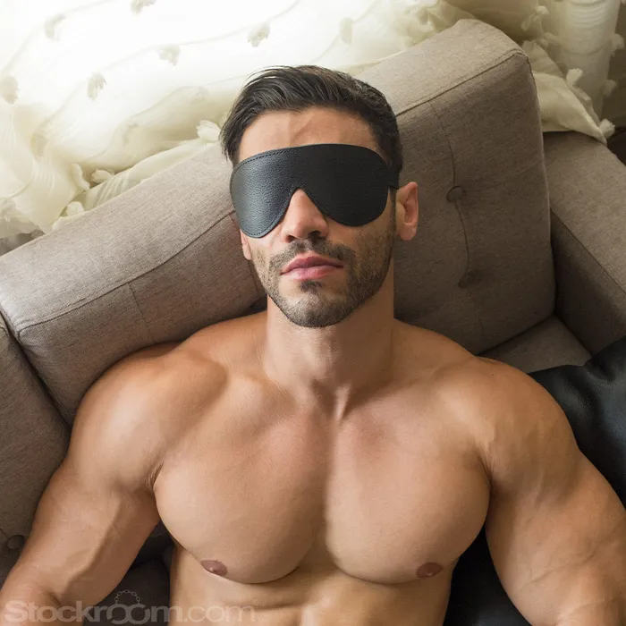 vendorunknown Restraints Padded Leather Blindfold vendorunknown Restraints Padded Leather Blindfold